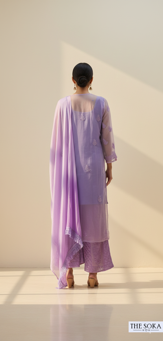 Pastel Lavender Women Chikankari Kurta Set in Light Purple